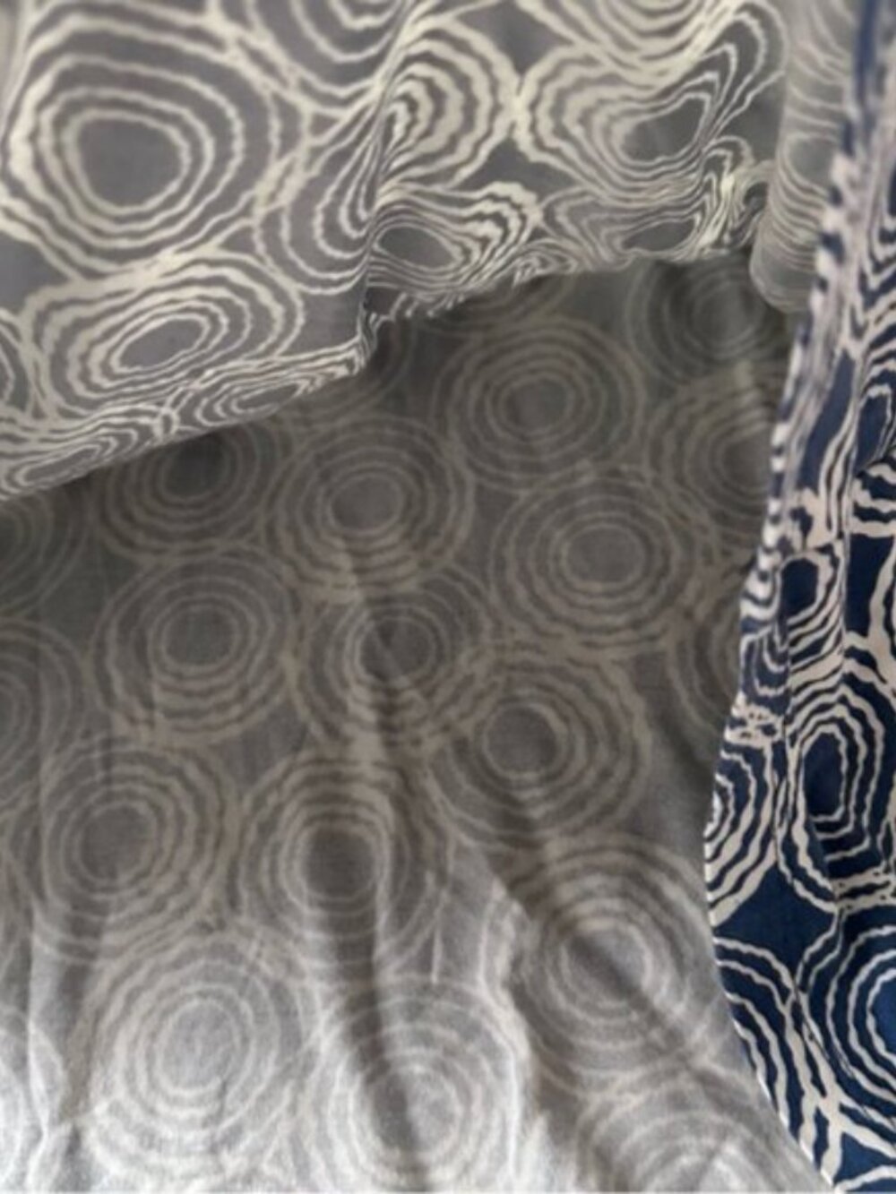 Boden | Blue Circle Print Jersey Knit Dress | Size 10L - Picture 8 of 13